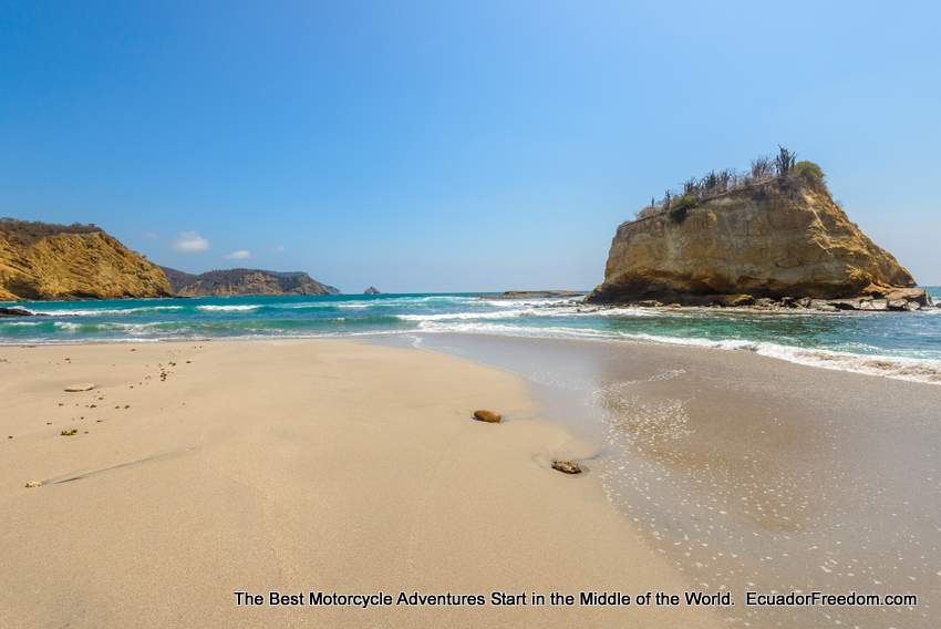 los frailes machalilla national park beach in ecuador