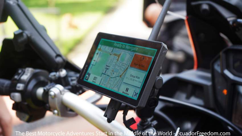 Garmin zumo xt with group ride radio feature