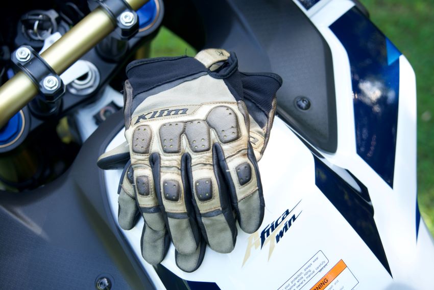 adventure motorcycle gloves 1