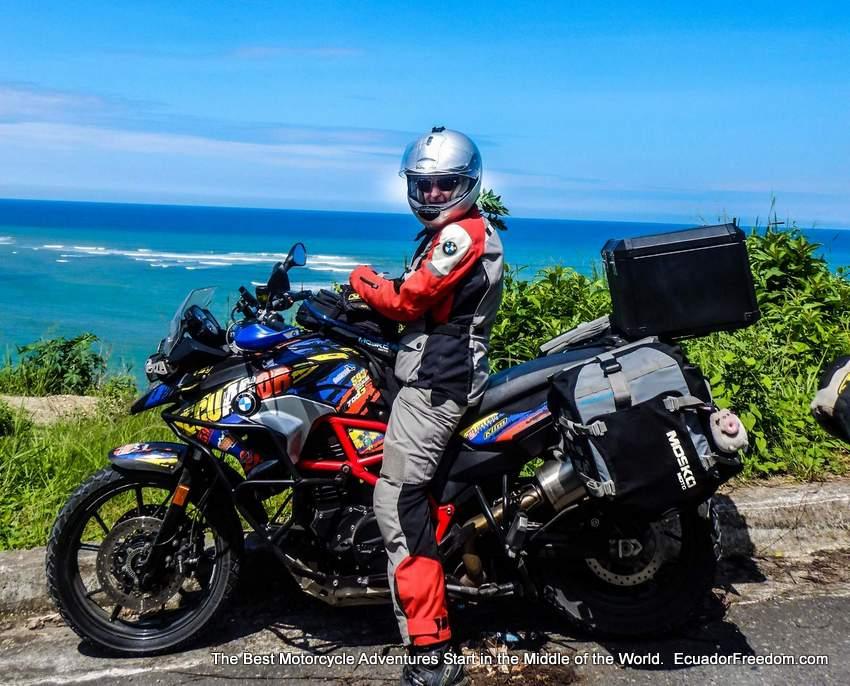 BMW F700GS on Ecuador Pacific Coast