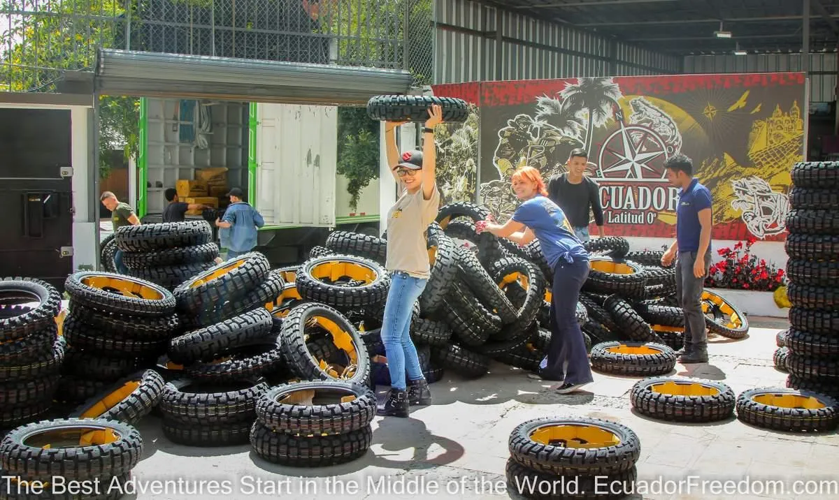 MotoZ Tires Arriving in Ecuador