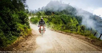 rding up towards las pampas dirt road motorcycle tour ecuador